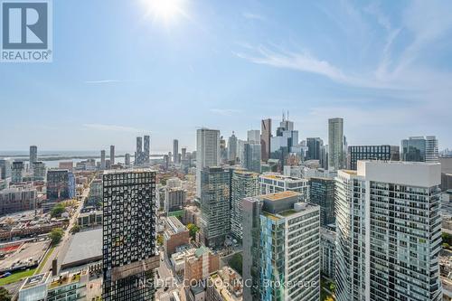 4606 - 181 Dundas Street E, Toronto, ON - Outdoor With View