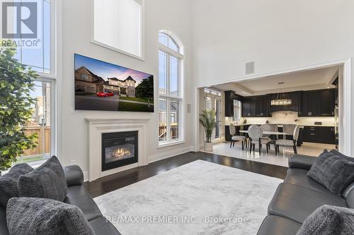 91 Woodgate Pines Drive, Vaughan, ON - Indoor Photo Showing Living Room With Fireplace