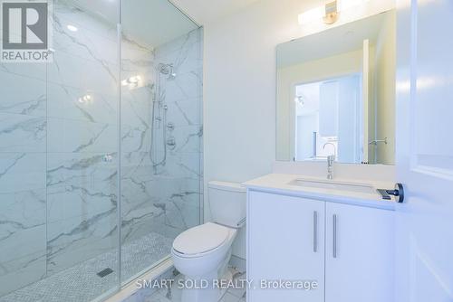 #404 - 345 Wheat Boom Drive, Oakville, ON - Indoor Photo Showing Bathroom