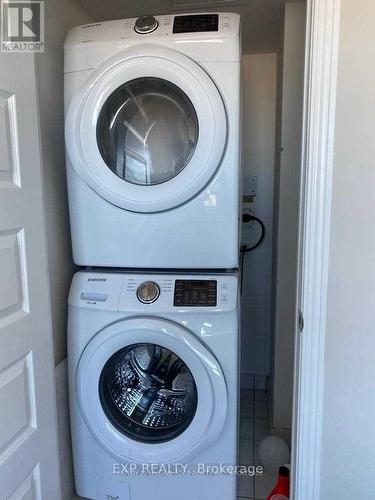 1610 - 215 Queen Street E, Brampton, ON - Indoor Photo Showing Laundry Room