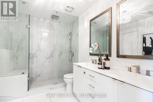 4039 Midhurst Lane, Mississauga, ON - Indoor Photo Showing Bathroom