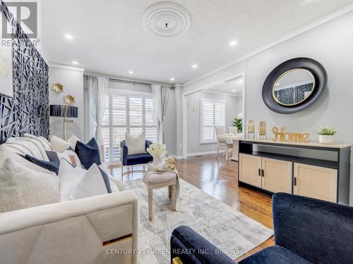 29 Stanwell Drive, Brampton, ON - Indoor Photo Showing Living Room