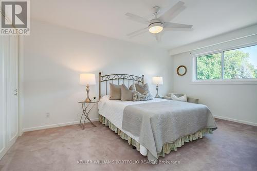 3557 Silverplains Drive, Mississauga, ON - Indoor Photo Showing Bedroom