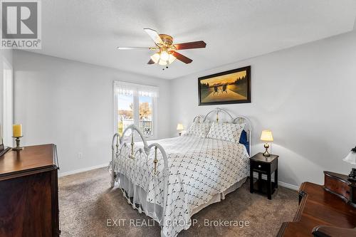 1081 Frankford-Stirling Road, Quinte West, ON - Indoor Photo Showing Bedroom