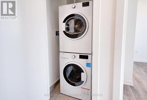 303 - 15 Wellington Street S, Kitchener, ON - Indoor Photo Showing Laundry Room