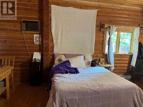 1050 Hot Springs Road Lot# 1, Nakusp, BC - Indoor Photo Showing Bedroom