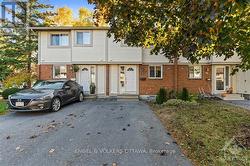 92 BARROW CRESCENT  Ottawa, ON K2L 2J1