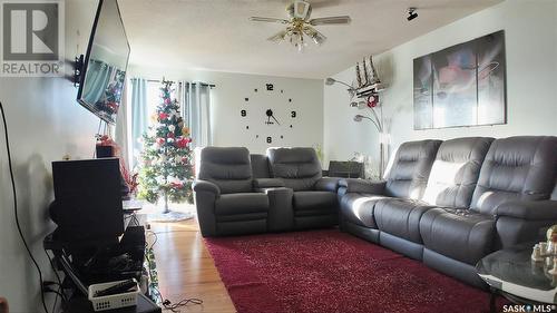 1512 110Th Street, North Battleford, SK - Indoor Photo Showing Living Room