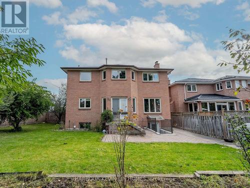 364 Valleymede Drive, Richmond Hill, ON - Outdoor