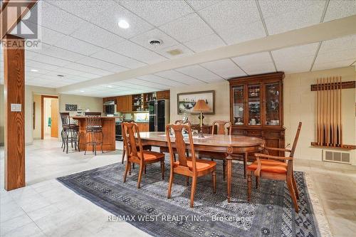 1630 Pelham Street, Pelham, ON - Indoor Photo Showing Dining Room