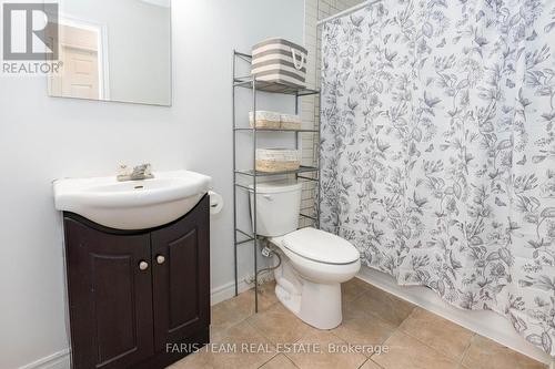 22A Bernick Drive, Barrie, ON - Indoor Photo Showing Bathroom