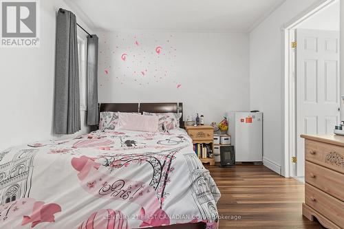 38 St. Michael'S Street, Norfolk (Delhi), ON - Indoor Photo Showing Bedroom