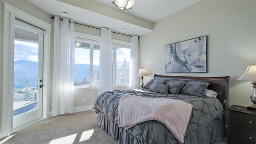 1505 Pinot Noir Drive, West Kelowna, BC - Indoor Photo Showing Bedroom