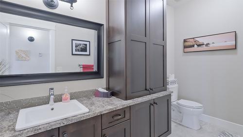 1505 Pinot Noir Drive, West Kelowna, BC - Indoor Photo Showing Bathroom