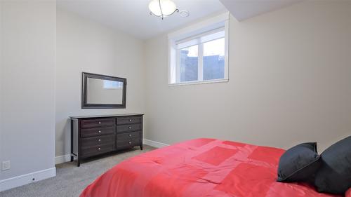 1505 Pinot Noir Drive, West Kelowna, BC - Indoor Photo Showing Bedroom