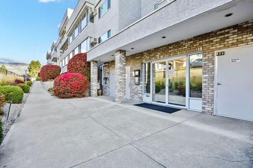 110-2477 Ingram Road, West Kelowna, BC - Outdoor