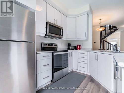 86 - 975 Whitlock Avenue, Milton, ON - Indoor Photo Showing Kitchen