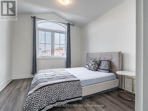 86 - 975 Whitlock Avenue, Milton, ON - Indoor Photo Showing Bedroom