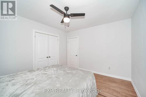 250 Mcconvey Drive, Richmond Hill, ON - Indoor Photo Showing Bedroom