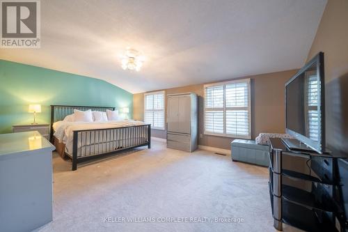 6 - 230 Meadowbrook Drive, Hamilton, ON - Indoor Photo Showing Bedroom