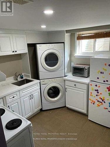 Bsmt - 63 Dreyer Drive, Ajax, ON - Indoor Photo Showing Laundry Room