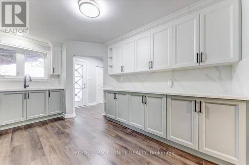 43 Faulkner Crescent, Toronto, ON - Indoor Photo Showing Kitchen