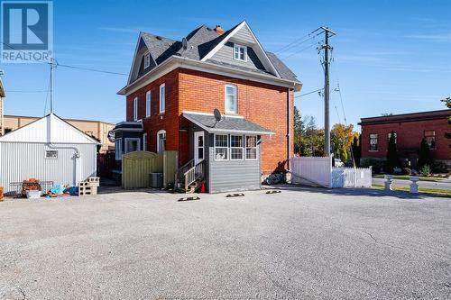 20 Division Street South, Kingsville, ON 