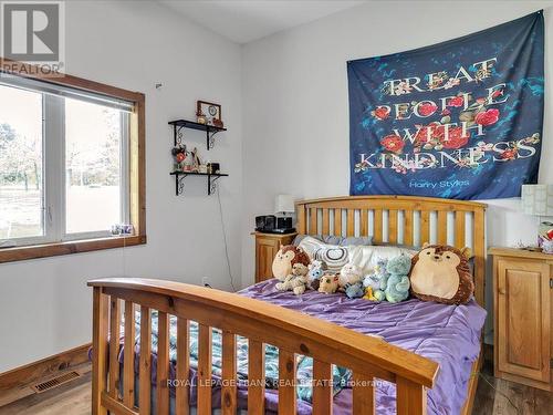 2927 County Rd 44, Havelock-Belmont-Methuen, ON - Indoor Photo Showing Bedroom