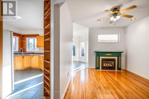 1914 Webster Boulevard, Innisfil, ON - Indoor With Fireplace