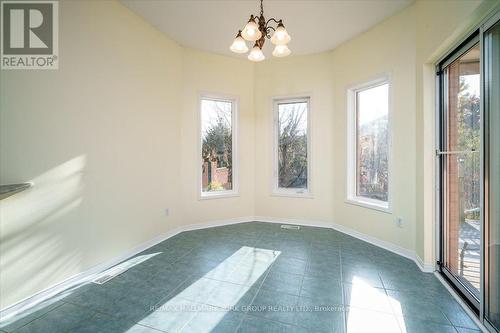 1914 Webster Boulevard, Innisfil, ON - Indoor Photo Showing Other Room