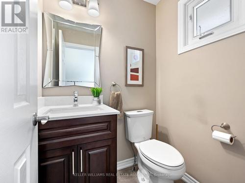 13 Cashel Street, Brampton, ON - Indoor Photo Showing Bathroom