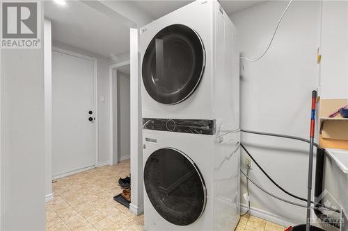 basement room - 17 Welby Court, Ottawa, ON - Indoor Photo Showing Laundry Room