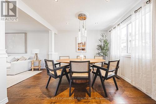 30 Alto Drive, Hamilton, ON - Indoor Photo Showing Dining Room