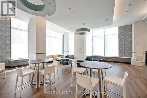 1918 - 9000 Jane Street, Vaughan, ON - Indoor Photo Showing Dining Room