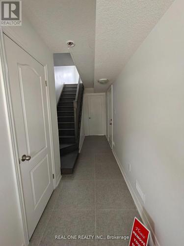 51 Mayland Trail, Hamilton, ON - Indoor Photo Showing Other Room