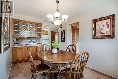 49 Anson Avenue, Hamilton, ON - Indoor Photo Showing Dining Room