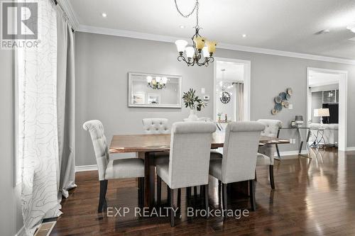 47 Steel Drive, Aurora, ON - Indoor Photo Showing Dining Room