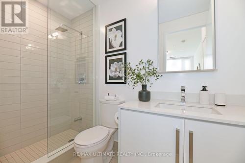 401 - 5180 Yonge Street, Toronto, ON - Indoor Photo Showing Bathroom