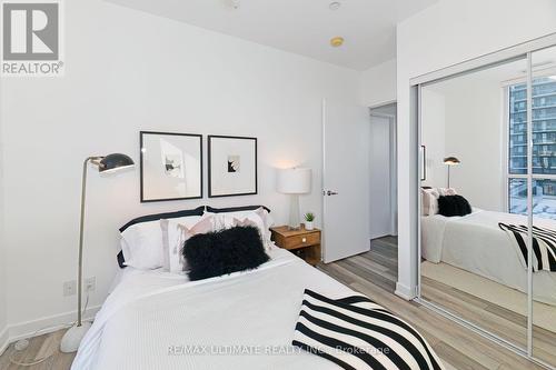 401 - 5180 Yonge Street, Toronto, ON - Indoor Photo Showing Bedroom