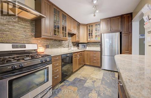 40 - 255 Mount Albion Road, Hamilton, ON - Indoor Photo Showing Kitchen