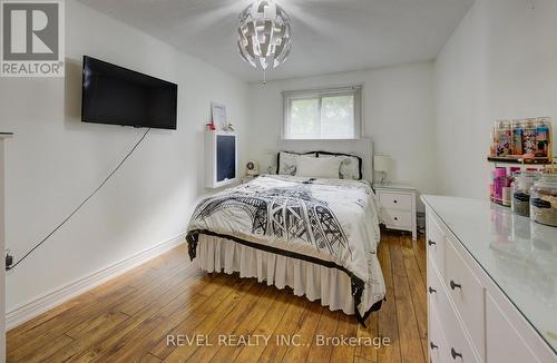 40 - 255 Mount Albion Road, Hamilton, ON - Indoor Photo Showing Bedroom