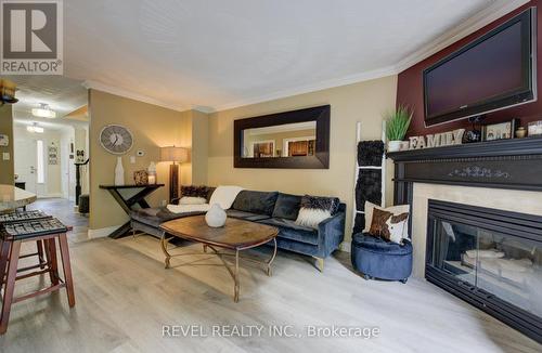 40 - 255 Mount Albion Road, Hamilton, ON - Indoor Photo Showing Living Room With Fireplace