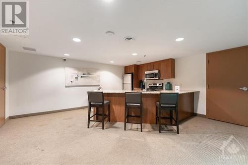 195 Besserer Street Unit#1806, Ottawa, ON - Indoor Photo Showing Kitchen