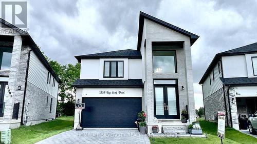 3898 Big Leaf Trail, London, ON - Outdoor