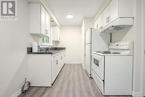 Main - 35 Bernick Drive, Barrie, ON - Indoor Photo Showing Kitchen