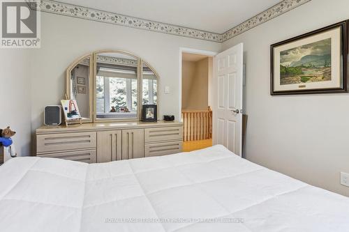 26 Boxwood Road, Toronto, ON - Indoor Photo Showing Bedroom