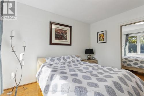 26 Boxwood Road, Toronto, ON - Indoor Photo Showing Bedroom