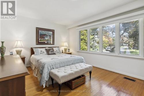 26 Boxwood Road, Toronto, ON - Indoor Photo Showing Bedroom