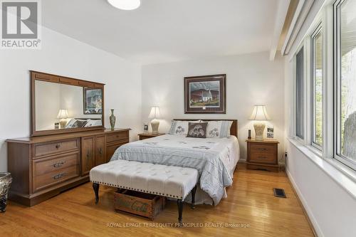 26 Boxwood Road, Toronto, ON - Indoor Photo Showing Bedroom