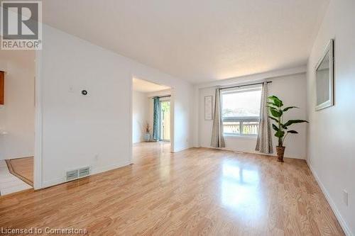 49 Dawn Ridge Drive, Kitchener, ON - Indoor Photo Showing Other Room